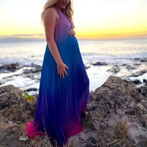 Ombré Pleated Maxi Dress